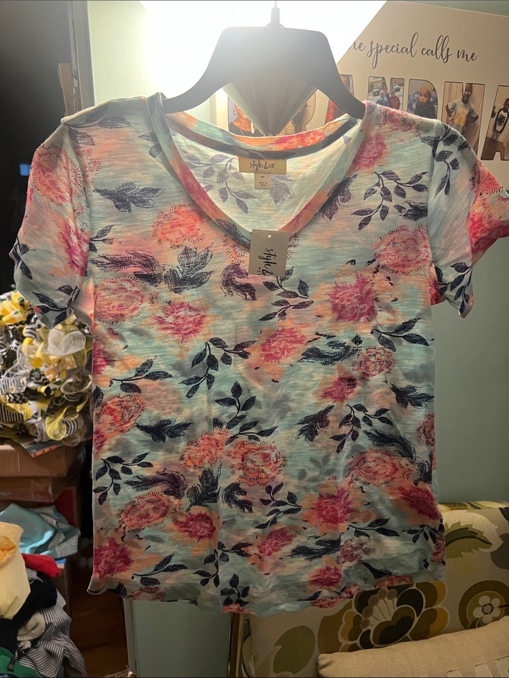 Style & Co. Floral V-Neck Tee in Aqua, Pink and Navy, NWT. Size PP